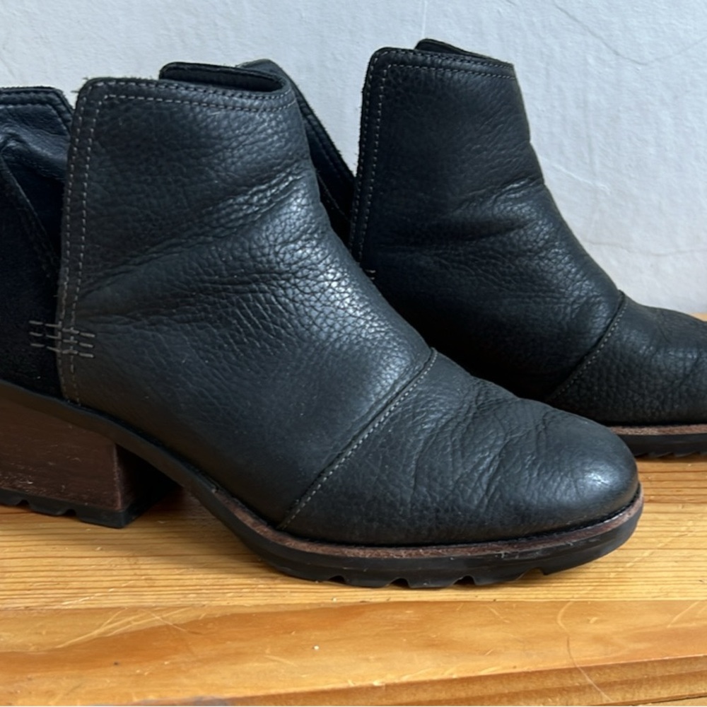 Sorel Leather Ankle Boots